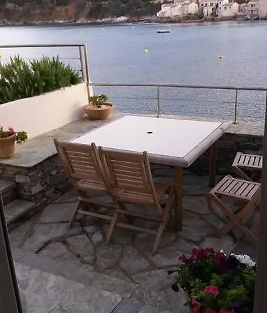 Torre Les Pieds Dans L'eau- * Meria