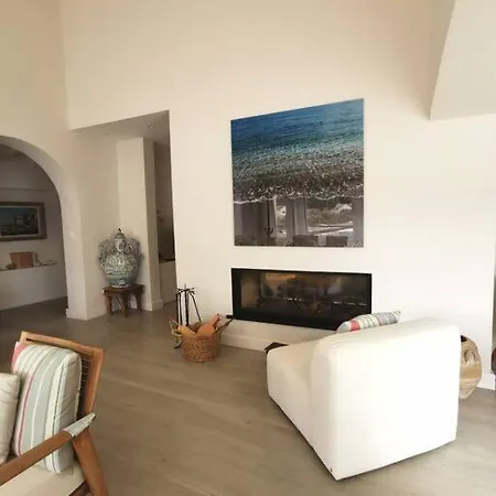 Villa Torre Les Pieds Dans L'eau- Meria